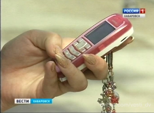 Волна краж сотовых телефонов из раздевалок