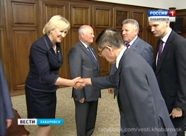 Встреча В. Шпорта с губернатором префектуры Акита — Н. Сатакэ