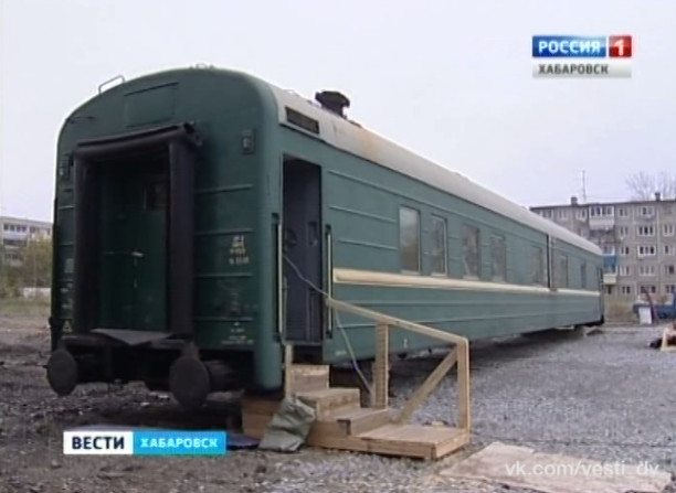 Первая служба в храме-вагоне
