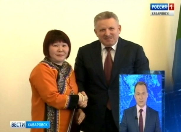 Губернатор Вячеслав Шпорт и КМНС
