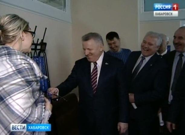 Губернатор оценил готовность к чемпионату мира по хоккею с мячом