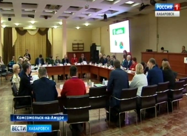 Депутаты на Гражданском форуме