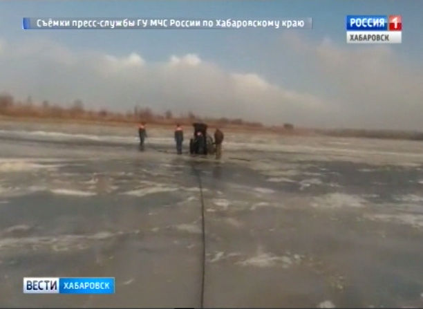 МЧС спасает