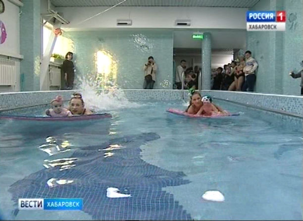 Утренник в бассейне