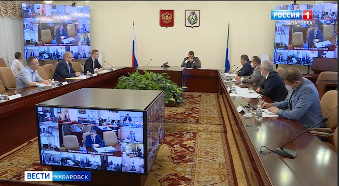 Михаил Дегтярев провел совещание по подготовке к отопительному сезону