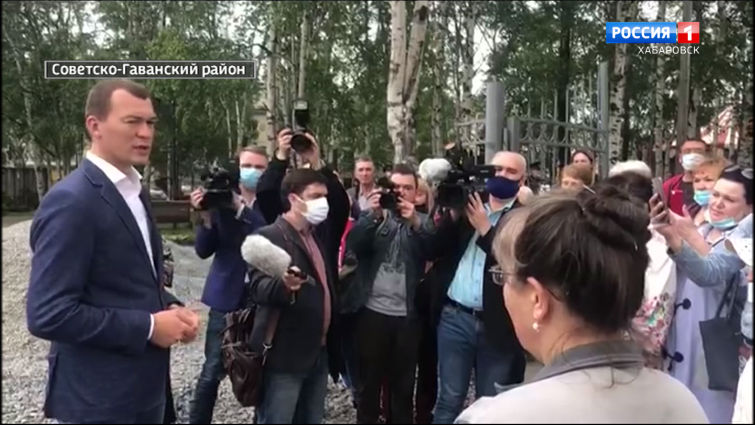 Встреча Михаила Дегтярёва с жителями Советско-Гаванского района
