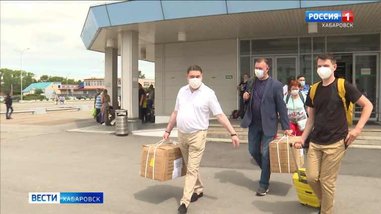 Прибытие в Хабаровский край группы врачей из Москвы