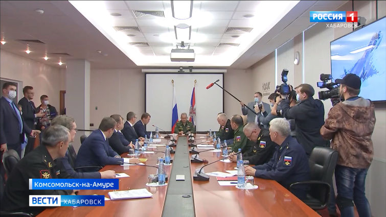 Предприятия ОПК в Комсомольске посетил Министр обороны РФ  С. Шойгу и врио Губернатора края М. Дегтярев