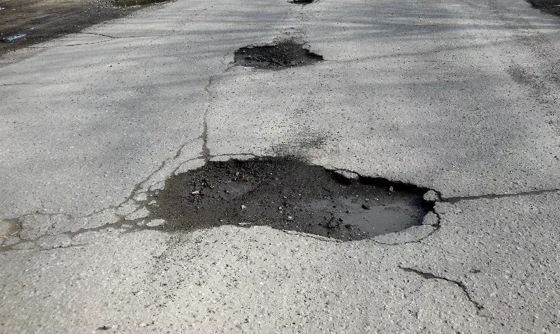 Прокуратура оценила состояние дорог в Хабаровске