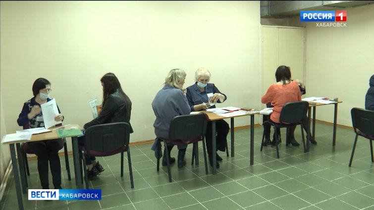 В Хабаровском крае запись в первые классы проходит по новым правилам