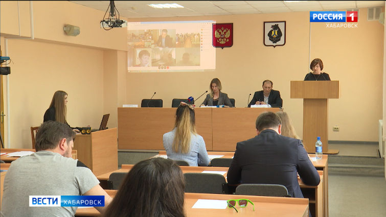 В Хабаровске участники Народного совета при губернаторе обсудили проекты в сфере ЖКХ