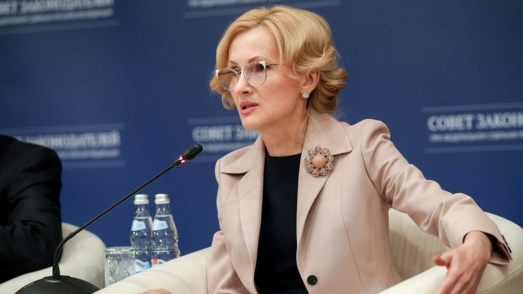 Ирина Яровая: решение о кураторстве вице-премьерами округов повысит ответственность кабмина