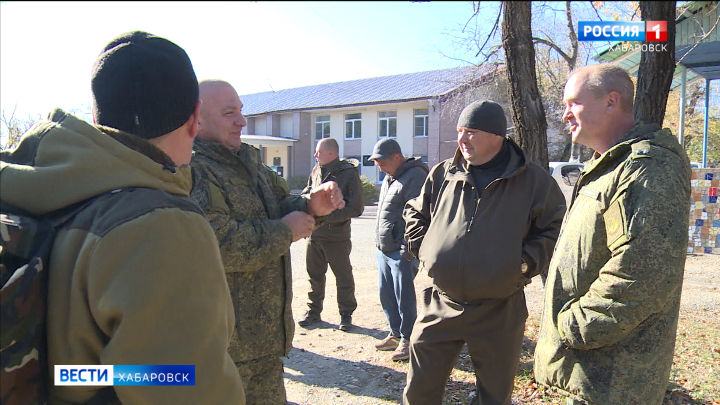 Отправка в войска резервистов стартовала в Восточном военном округе