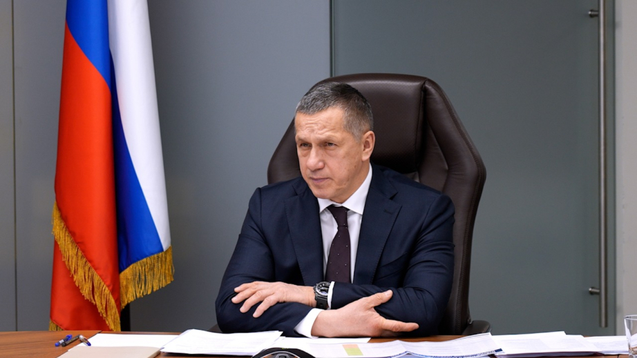Юрий Трутнев поручил усилить контроль за проведением сельхозпалов на Дальнем Востоке