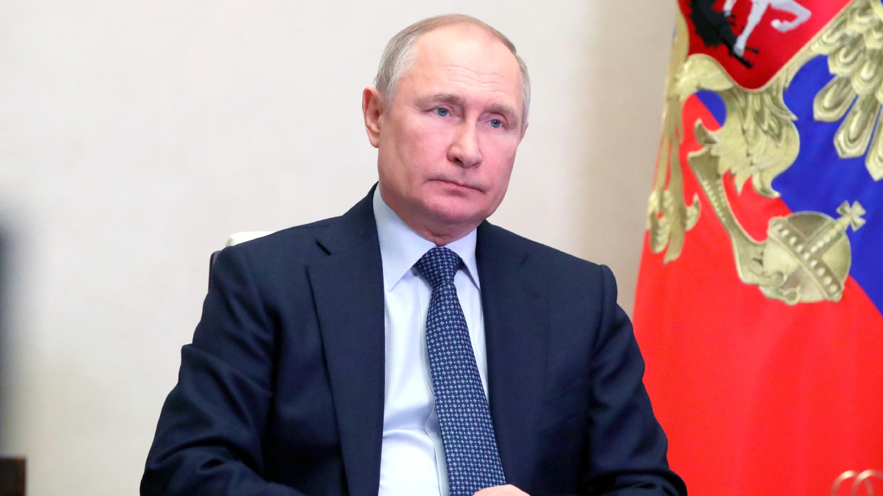 Владимир Путин присвоил звание Гвардейской мотострелковой бригаде из Хабаровского края