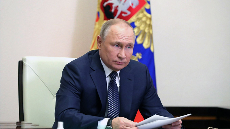 Владимир Путин поздравил жителей Хабаровского края с 77-й годовщиной Победы