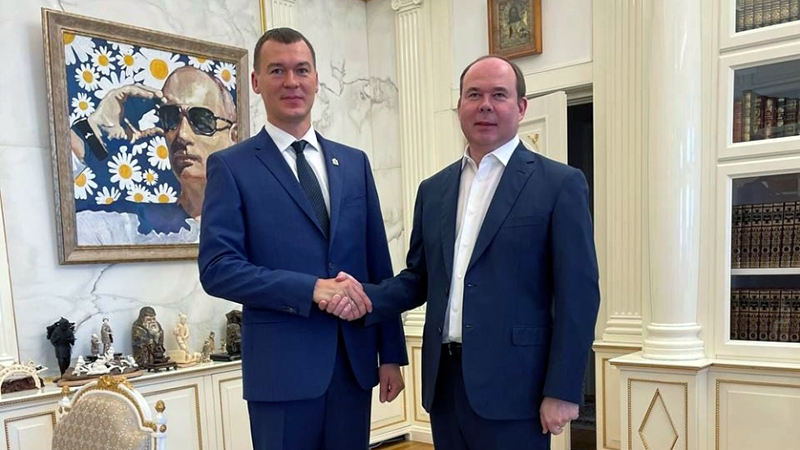 Губернатор Хабаровского края провёл встречу с руководителем администрации Президента России