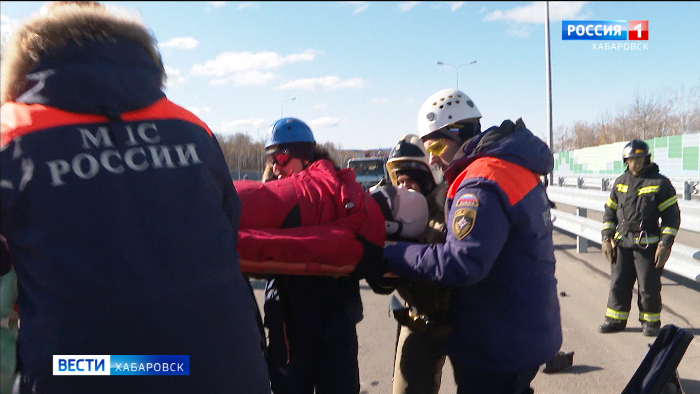 Движение не останавливали: межведомственные учения прошли на трассе «Обход Хабаровска»