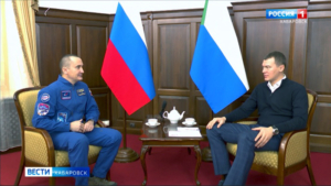 Хабаровский космонавт-рекордсмен Пётр Дубров вернулся на родину