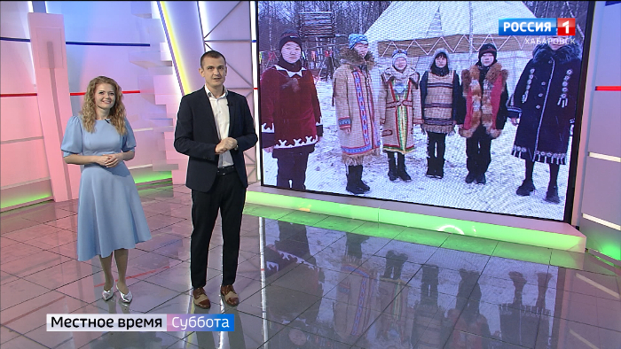 Местное время. Готовимся к Новому Году: как самому сделать игрушку и подготовить горку во дворе