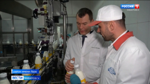 Михаил Дегтярёв оценил мощности самого большого в крае молочного завода