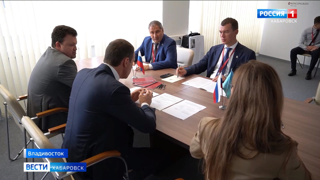 Михаил Дегтярёв договорился на ВЭФ о строительстве в крае двух комплексов по обращению с ТКО