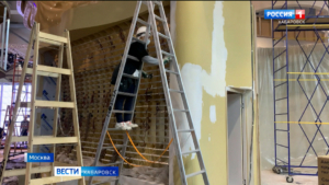 Смотрите в 21:09. Монтаж павильона Хабаровского края завершается на столичной ВДНХ