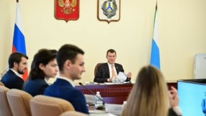 Михаил Дегтярёв провёл первое заседание Молодёжного правительства Хабаровского края седьмого состава