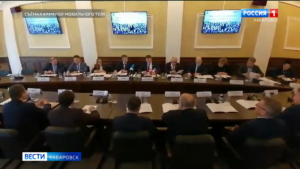 Смотрите в 21:15. Губернатор провёл встречу с участниками нацпроекта «Производительность труда»