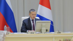 Юрий Трутнев: «Патриотические объединения студентов созданы в 95 процентов вузов Дальнего Востока»