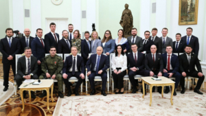 Владимир Путин провёл встречу с победителями конкурса управленцев «Лидеры России»