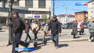 Смотрите в 21:09. Более 100 жалоб поступили в мэрию за первую неделю сезона электросамокатов