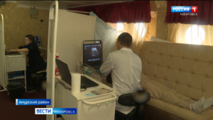 Дойдут до каждого села: теплоход «Здоровье» продолжает рейс по Амуру