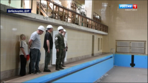 Дмитрий Демешин оценил восстановление соцобъектов в подшефном Хабаровскому краю Дебальцево