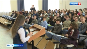 «Это нужно знать всем»: кадры, бывшие под грифом «Секретно», показали хабаровским студентам