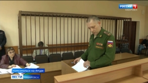 Изрезанные шины как улики: в Городе юности начался суд о порче автомобилей с символикой спецоперации
