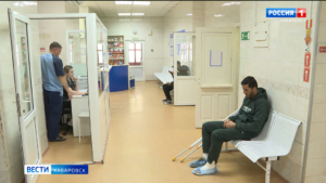Около 150 предостережений управляющим компаниям и ТСЖ вынесли в Хабаровске из-за наледи на улицах