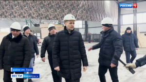 Губернатор Дмитрий Демешин посетил безотходный деревообрабатывающий комплекс в районе имени Лазо