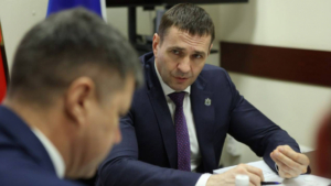 Поддержка участников СВО, ремонт соцобъектов, догазификация: Дмитрий Демешин провёл личный приём