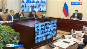 «Выходите работать в поля»: Дмитрий Демешин поручил чиновникам усилить контроль за состоянием дорог