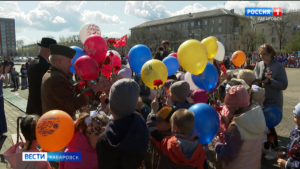 Своё шествие «Бессмертного полка» провели воспитанники восьми детсадов Хабаровска