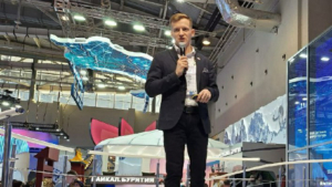 Юрий Трутнев провёл очередную встречу с победителем конкурса «Лидеры России» Ильёй Купряшкиным