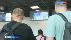 Массовые задержки авиарейсов отмечены в аэропорту Хабаровска