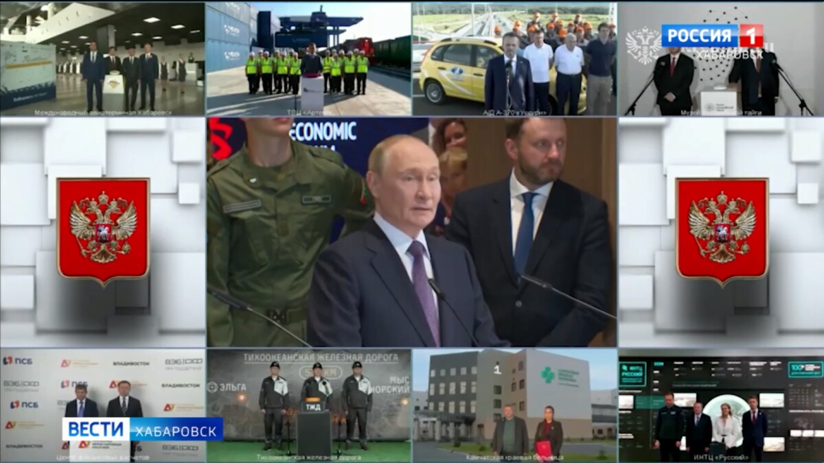 Полетели! Президент России запустил в эксплуатацию новый международный авиатерминал Хабаровска