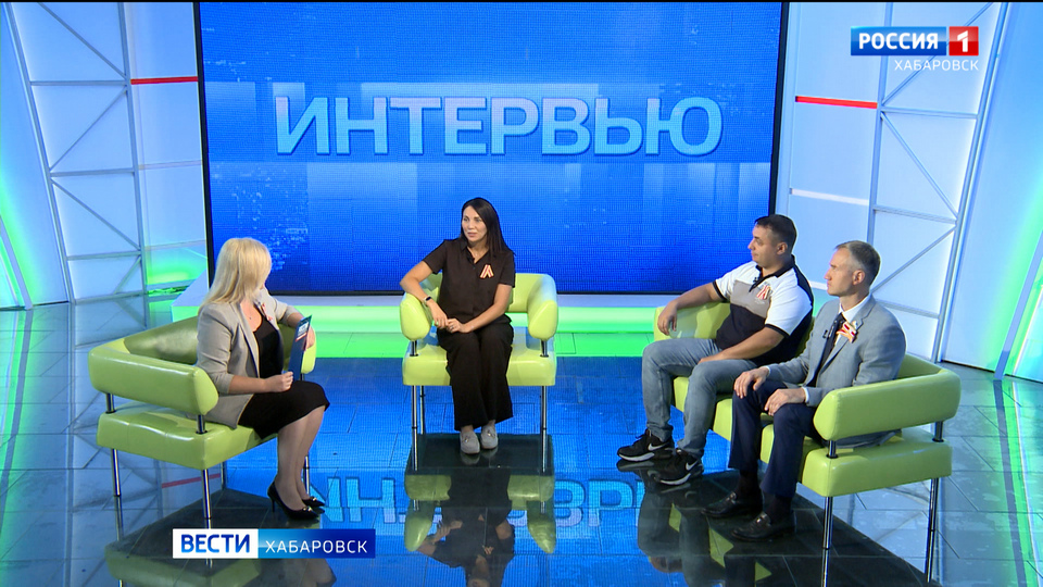 Большое утро. Кто и как помогает общественникам Хабаровска поздравлять детей в отдалённых сёлах края