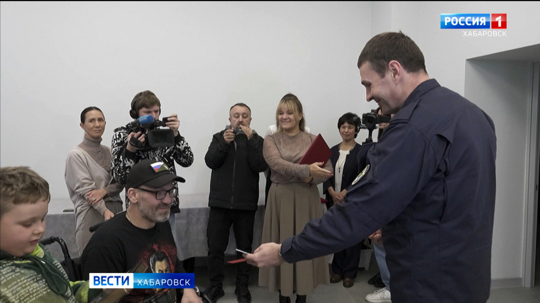 Постоянная поддержка: три квартиры и автомобиль передал участникам СВО Дмитрий Демешин
