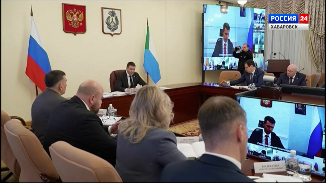 О предбанкротном состоянии Хабаровского домостроительного завода доложили Дмитрию Демешину