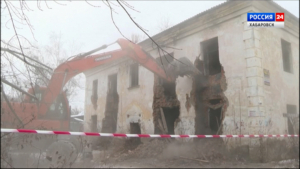 Снос ещё одного ветхого дома начался сегодня в Хабаровске