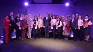 Дмитрий Демешин открыл в Москве выставку, посвящённую трудовым династиям Хабаровского края