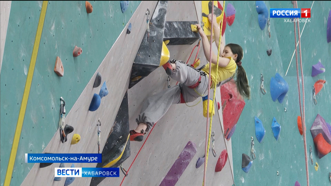 Сборная Хабаровского края стала лучшей на чемпионате и первенстве Дальнего Востока по скалолазанию